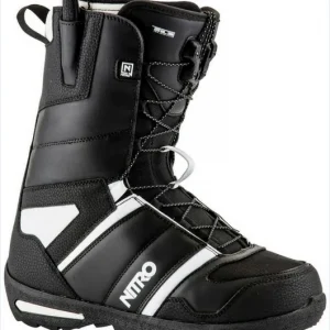 Snowboard soft boots